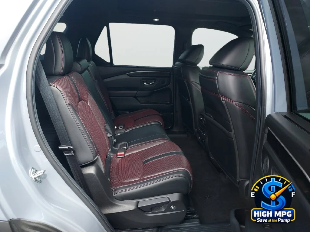 Used 2025 Gray Honda Black Edition image 26