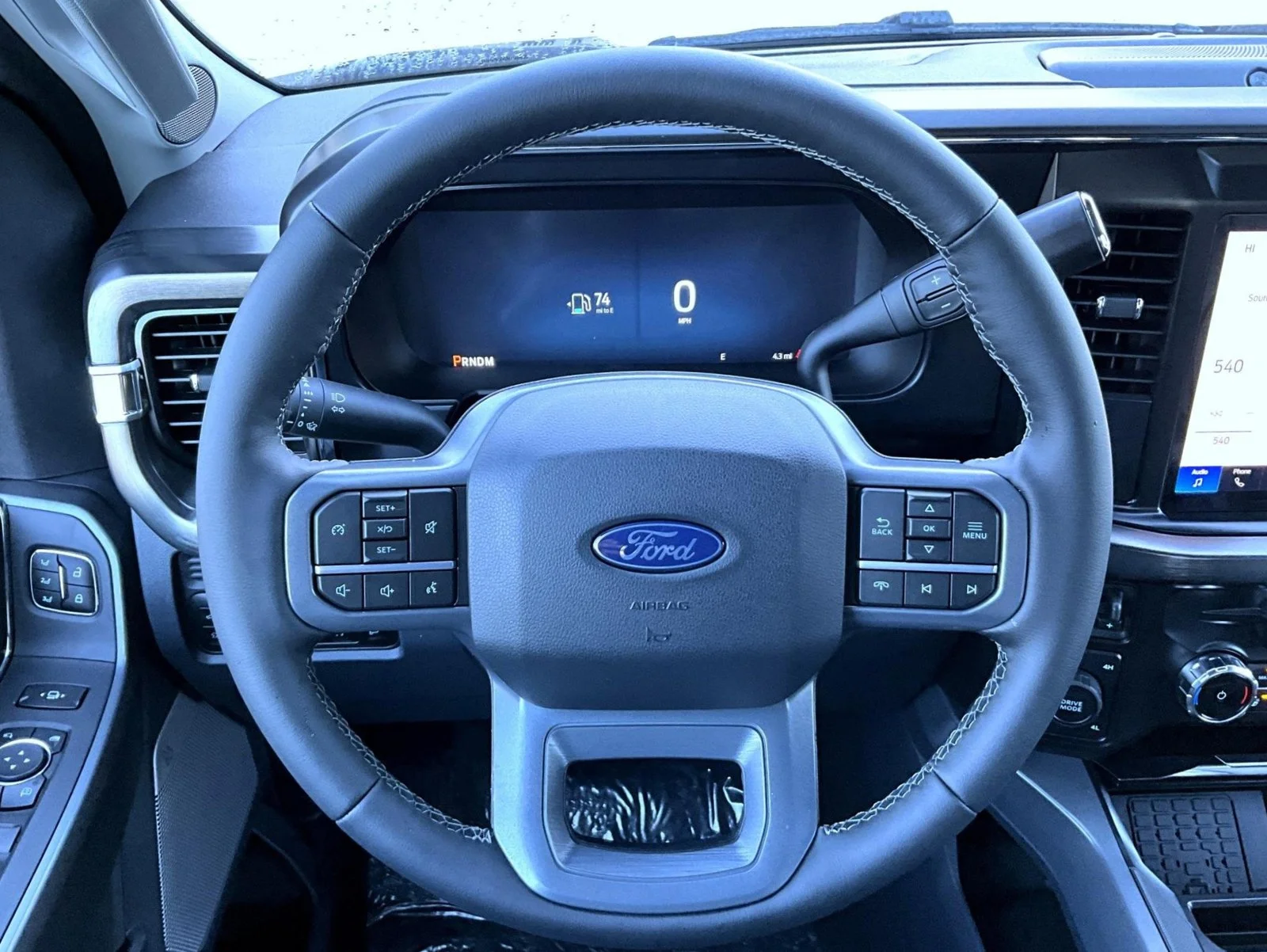 New 2027 White Ford Lariat image 13