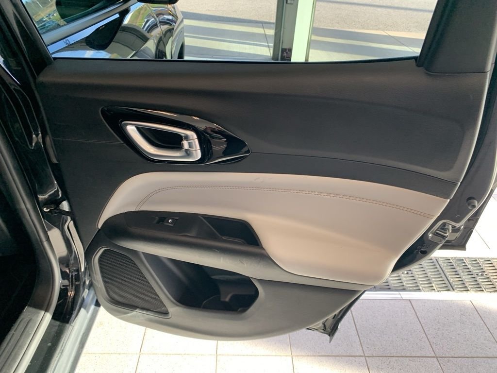 2022 Jeep Compass Limited - Photo 17