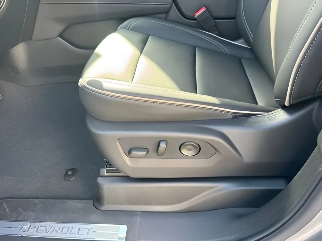 New 2026 Sterling Gray Metallic Chevrolet Premier image 13
