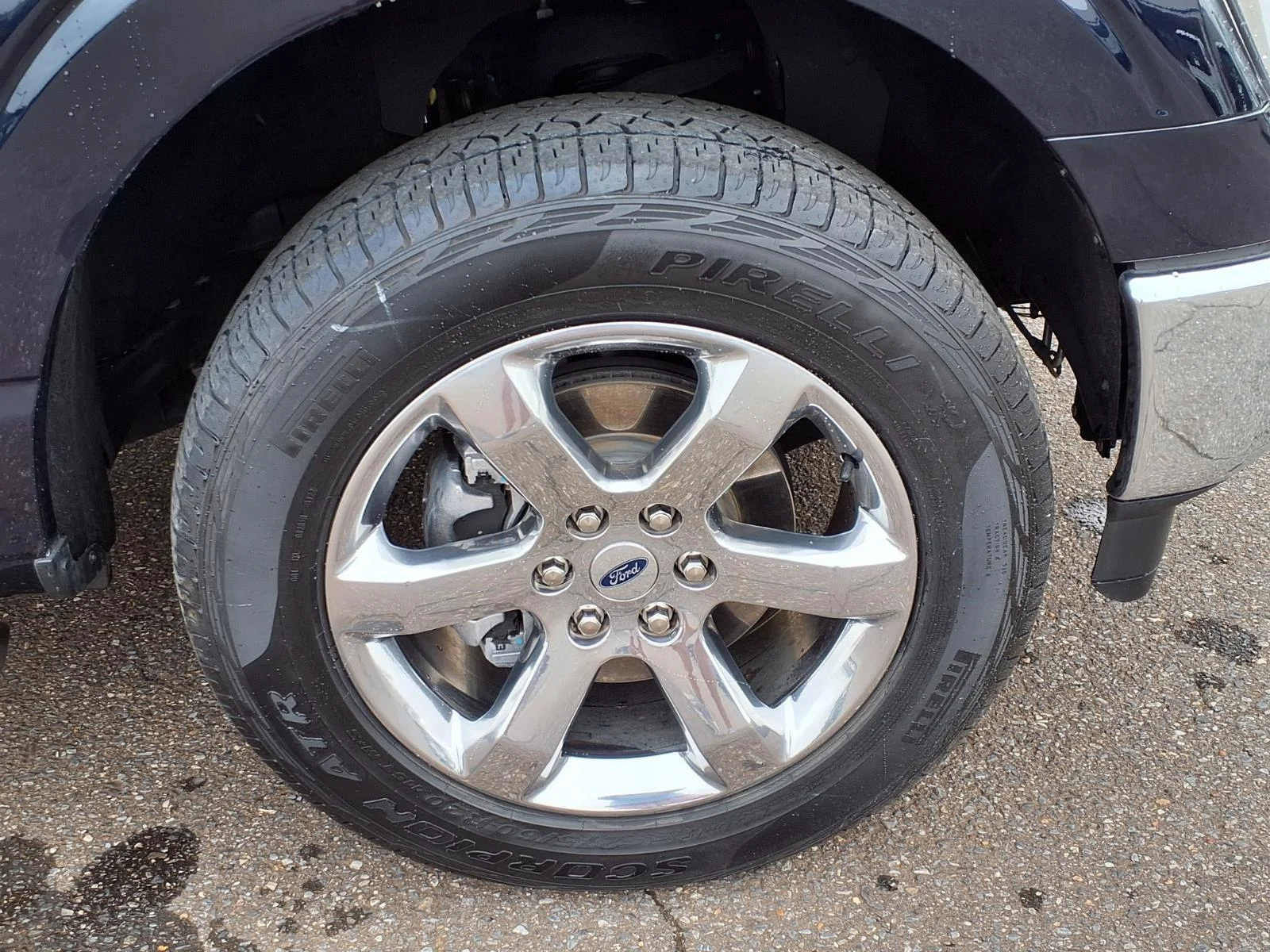 Used 2022 Antimatter Blue Metallic Ford XLT image 11