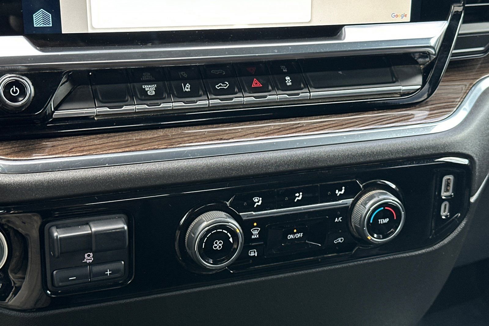 2024 Chevrolet Silverado 3500HD LT - Photo 27