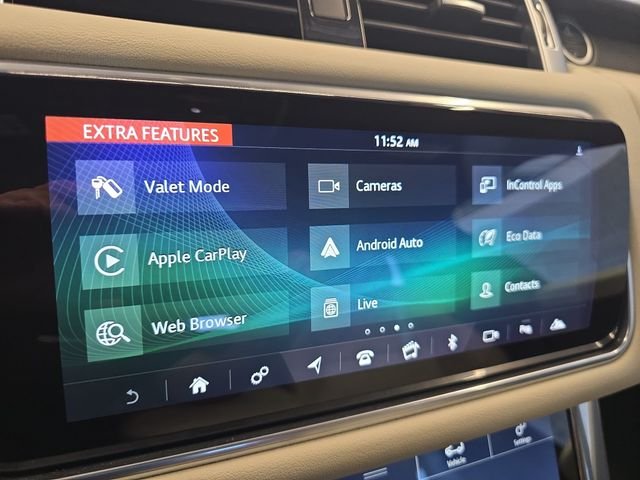 Used 2019 Blue Land Rover HSE image 24