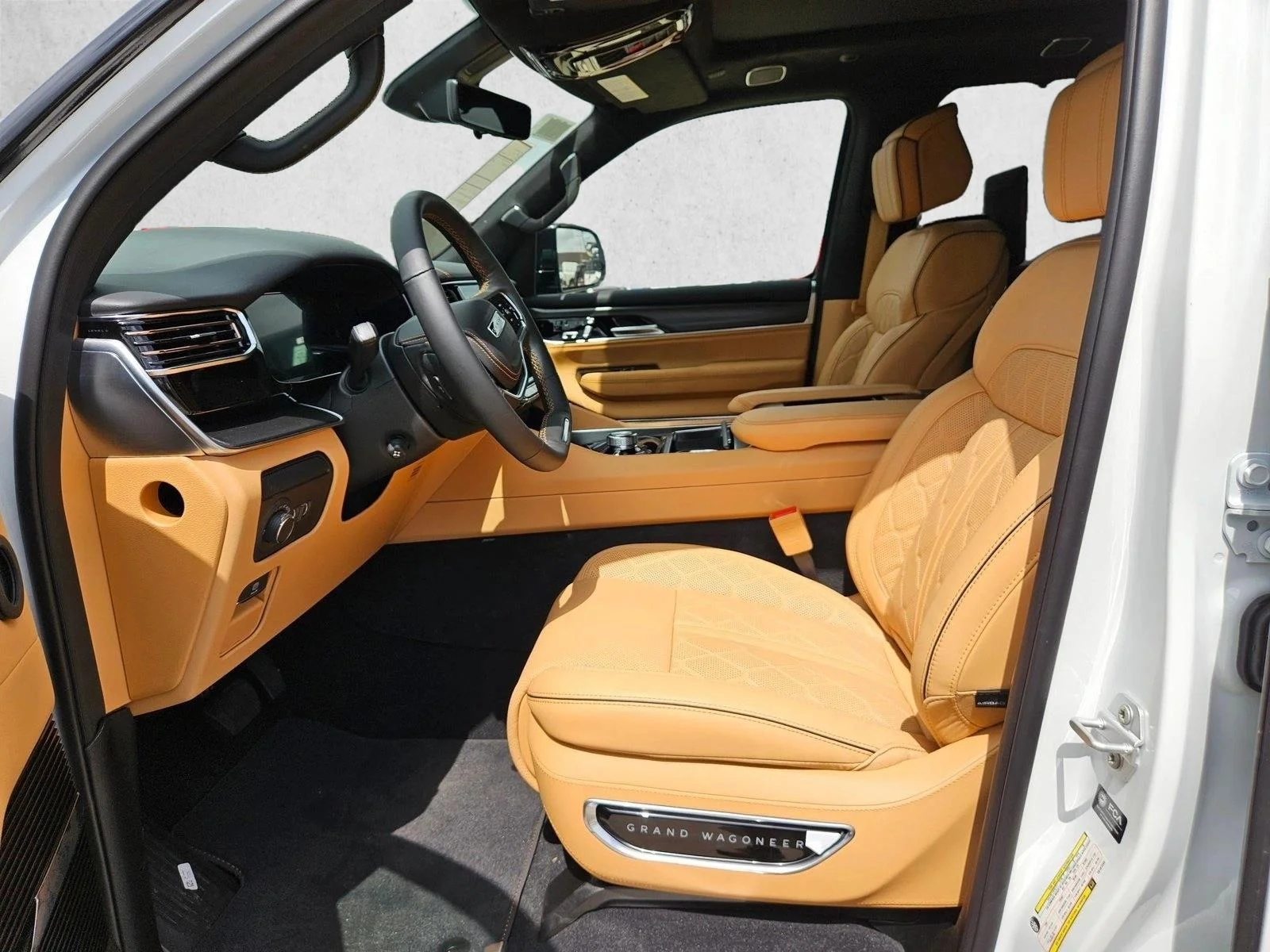 New 2026 Bright White Clearcoat Jeep Summit Reserve image 4