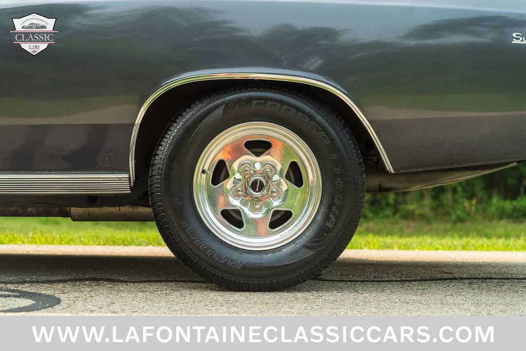 Used 1966 Gray Chevrolet SS image 21