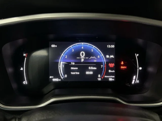 Used 2023  Toyota XLE image 12
