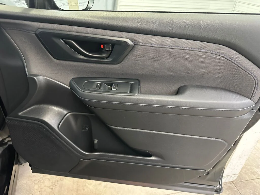 2025 Subaru Forester Premium - Photo 30