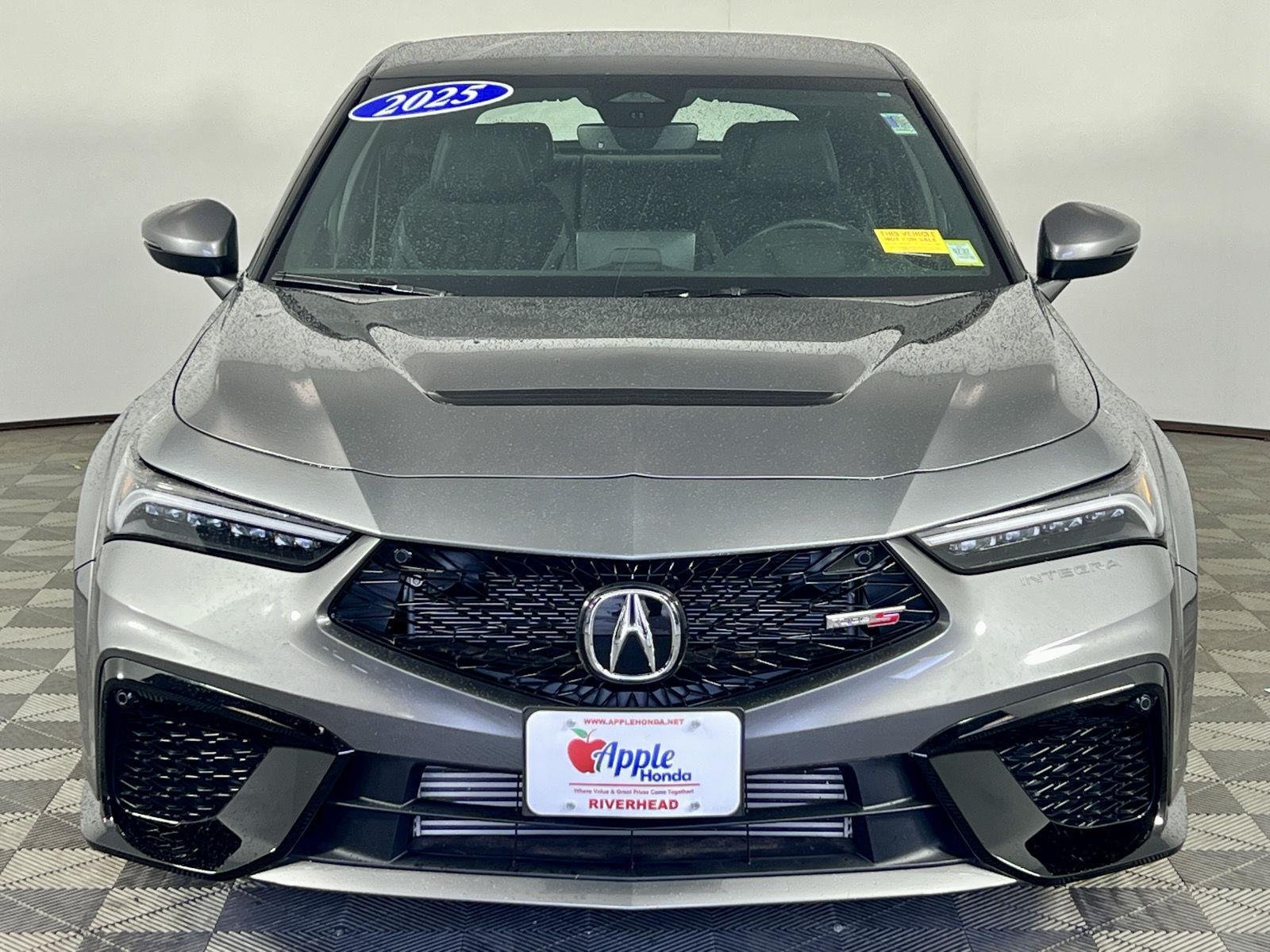 Used 2025 Liquid Carbon Metallic Acura Type S image 2