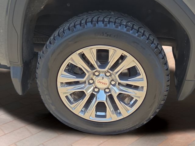 Used 2020 Dark Sky Metallic GMC Denali image 28