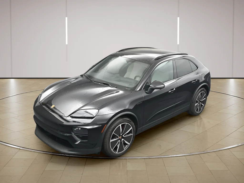 2025 Porsche Macan S - Photo 33
