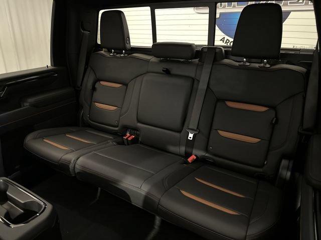 2026 GMC Sierra 2500HD AT4 - Photo 27