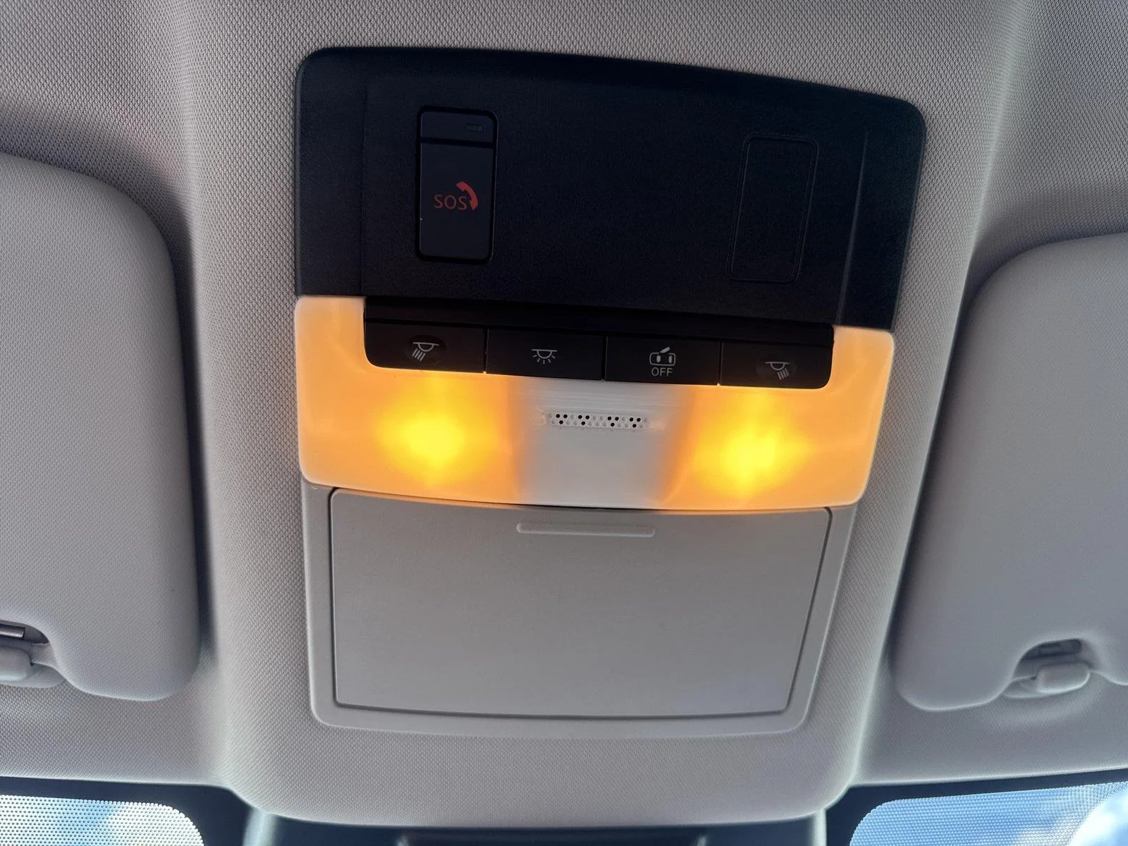 Used 2025 Gun Metallic Nissan SV image 29