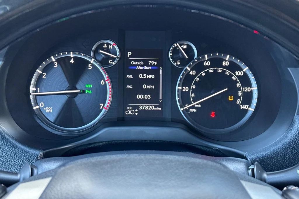Used 2023 Black Lexus 460 Luxury image 31