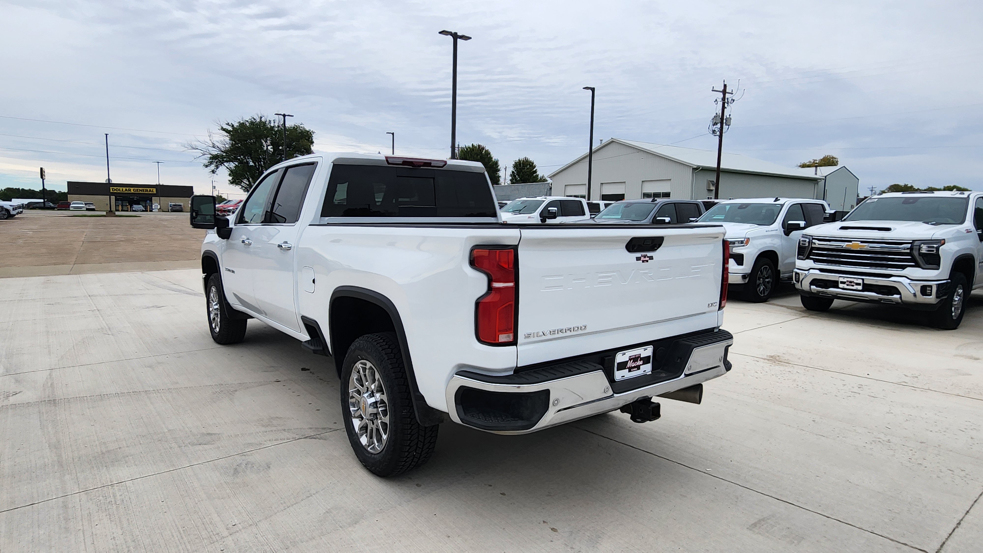 2026 Chevrolet Silverado 3500HD LTZ - Photo 7