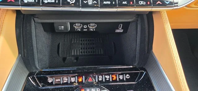 New 2026 Gray Jeep Summit Reserve image 27