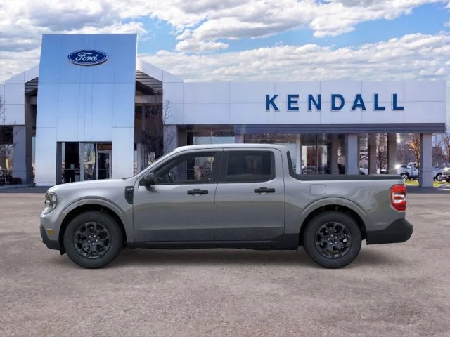 New 2026 Carbonized Gray Metallic Ford XLT image 3