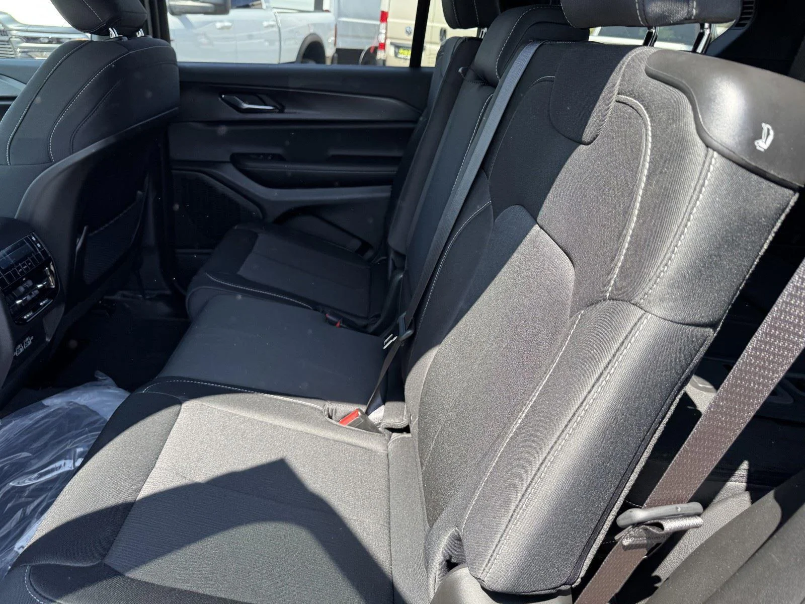 2025 Jeep Grand Cherokee L Laredo - Photo 10