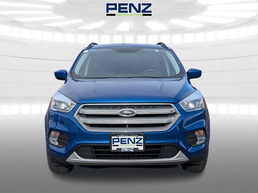 Used 2018 Ford Escape SE with VIN 1FMCU9GD8JUA91796 for sale in Rochester, Minnesota