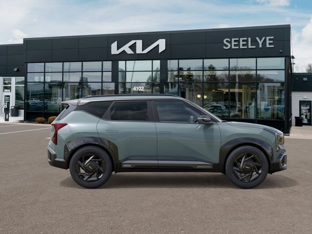 New 2027 Iceberg Green Kia X-Line image 7