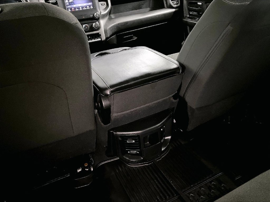 Used 2020 Diamond Black Crystal Pearlcoat Ram Tradesman image 27