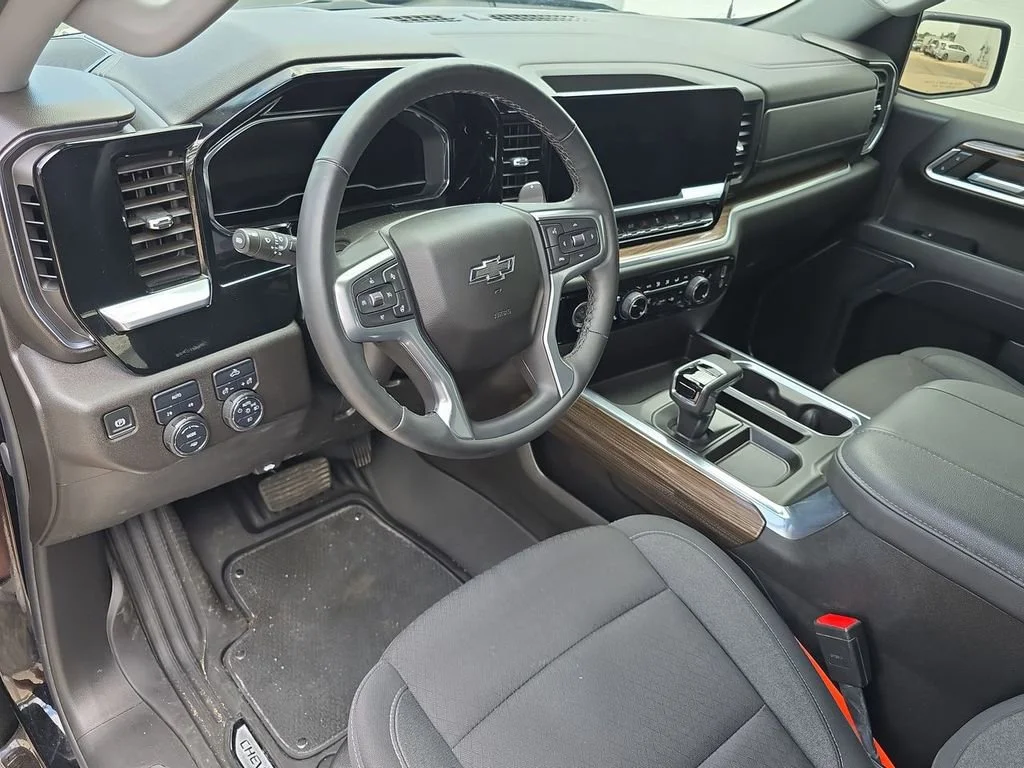 2024 Chevrolet Silverado 1500 RST - Photo 10