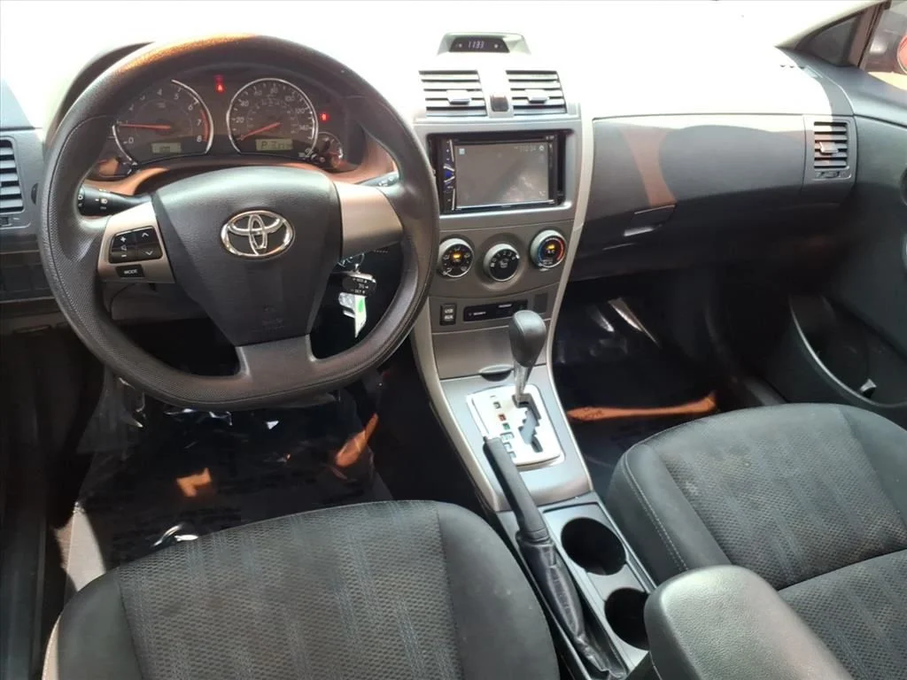 Used 2013 Red Toyota S image 21