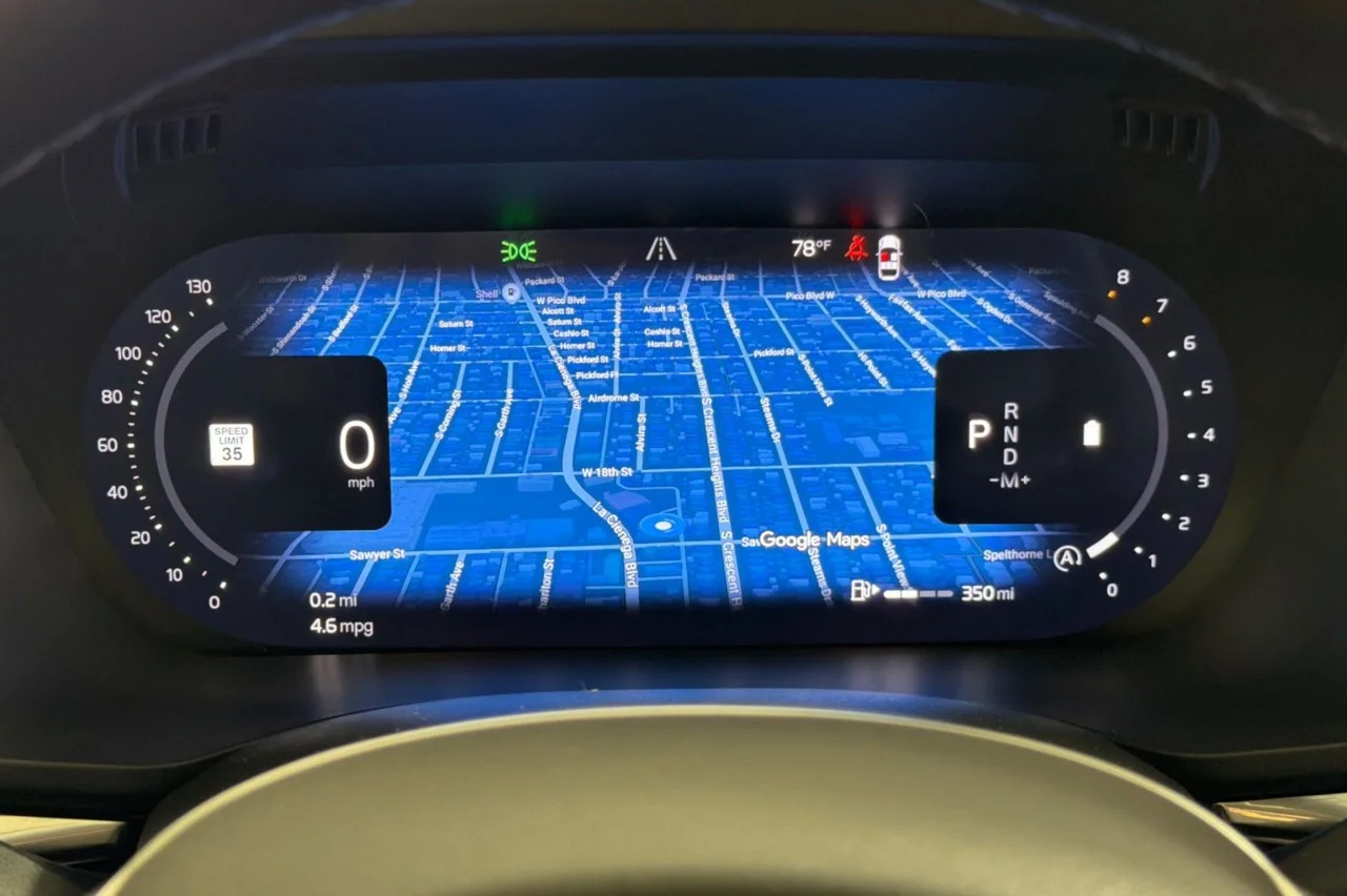 Used 2026 BLACK Volvo Ultra image 22