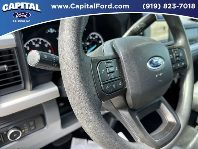 Used 2025 White Ford XLT image 22