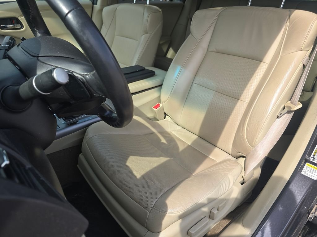 Used 2015 Graphite Luster Metallic Acura  image 19