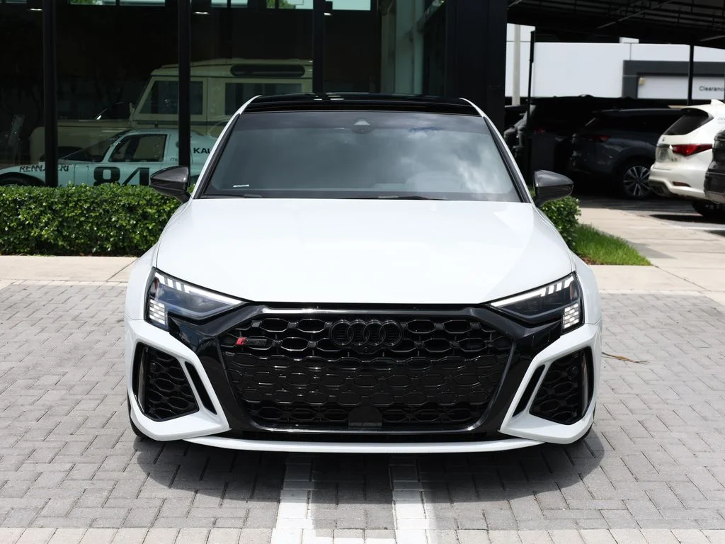 Used 2024  Audi 2.5T image 3
