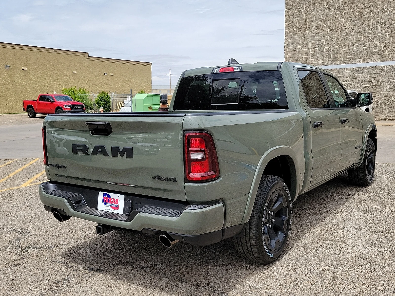 New 2026 PJ7 Canyon Lake Ram LONE STAR CREW CAB 4X4 5