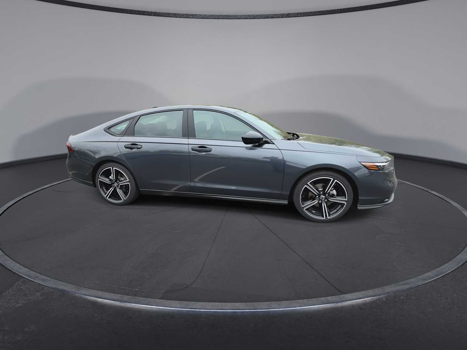 New 2026 Meteorite Gray Metallic Honda SE image 9