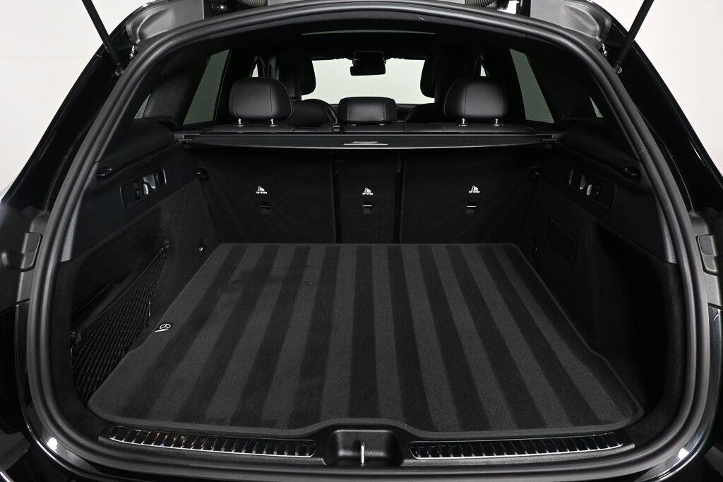Certified Used 2025 Black Mercedes-Benz GLC 300 image 29