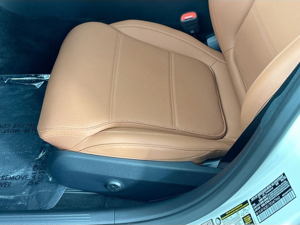 New 2026 Polar White Mercedes-Benz C 300 image 19