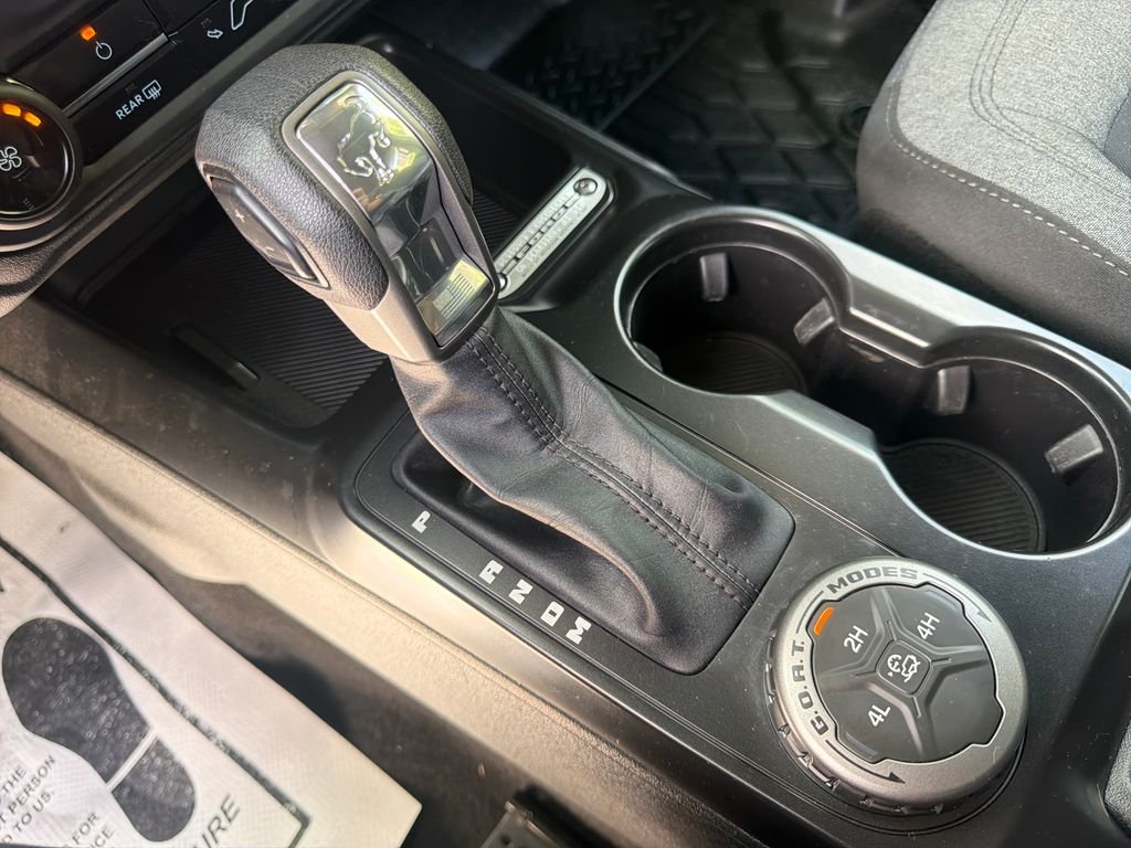 Used 2025 Gray Ford Base image 27