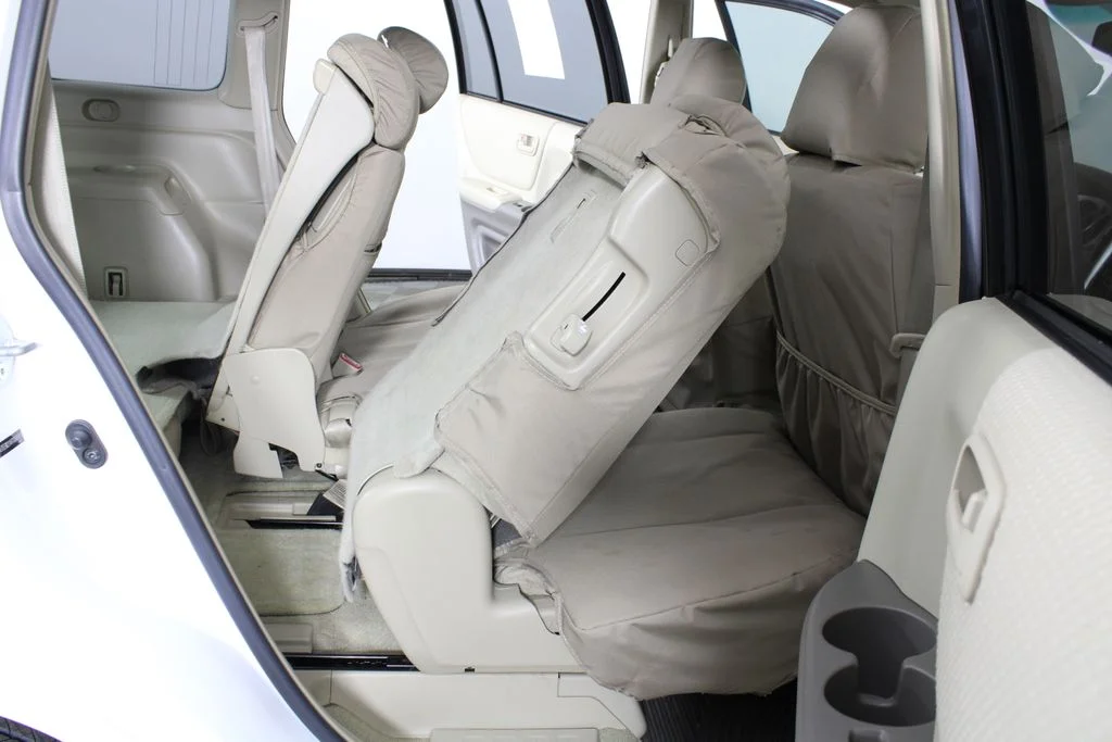 Used 2007 White Toyota V6 image 13