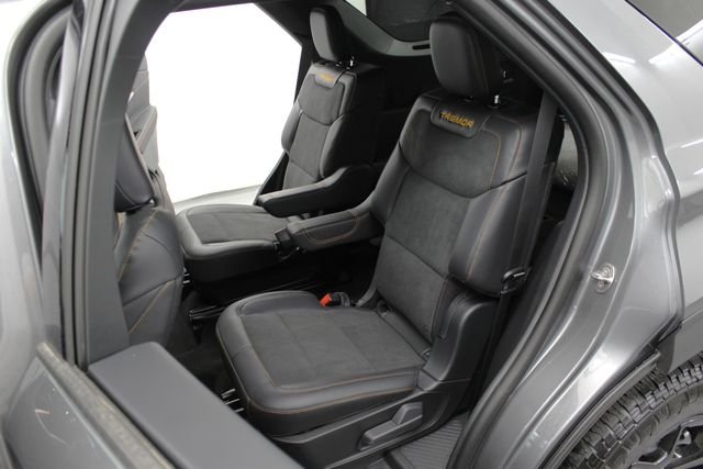 New 2026 Carbonized Gray Metallic Ford Tremor® image 22