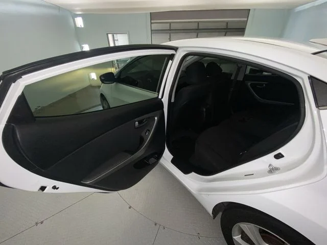 Used 2016 White Hyundai Value Edition image 22