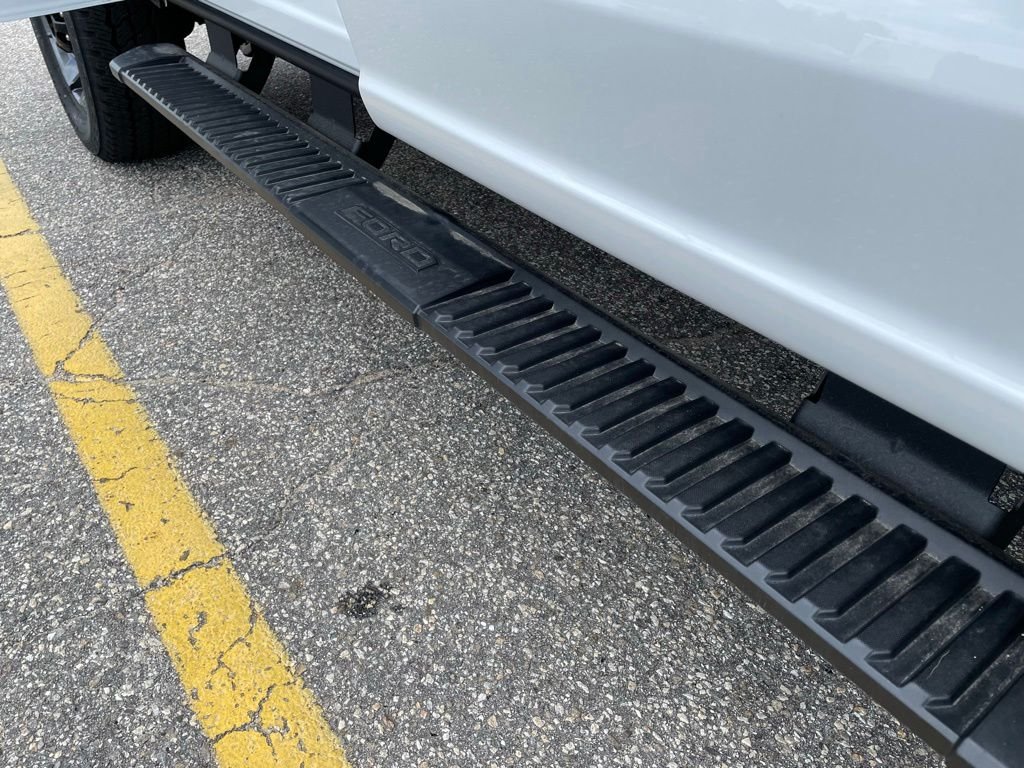 New 2026 Oxford White Ford F-350® XL image 18