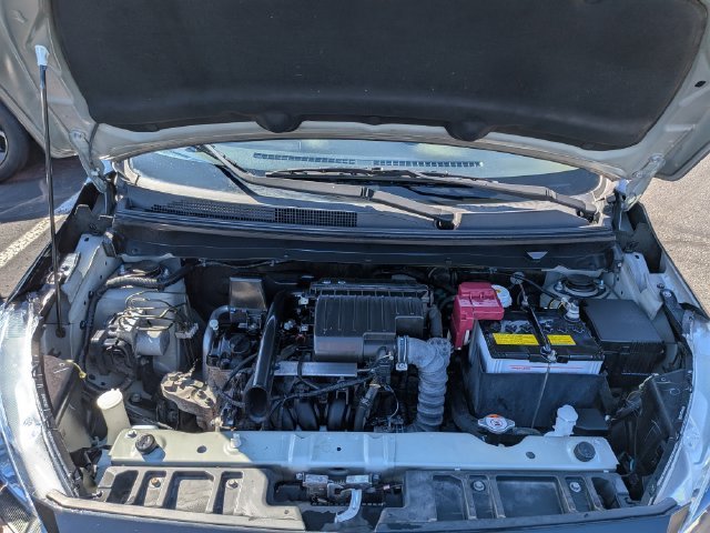 Used 2022  Mitsubishi ES image 9