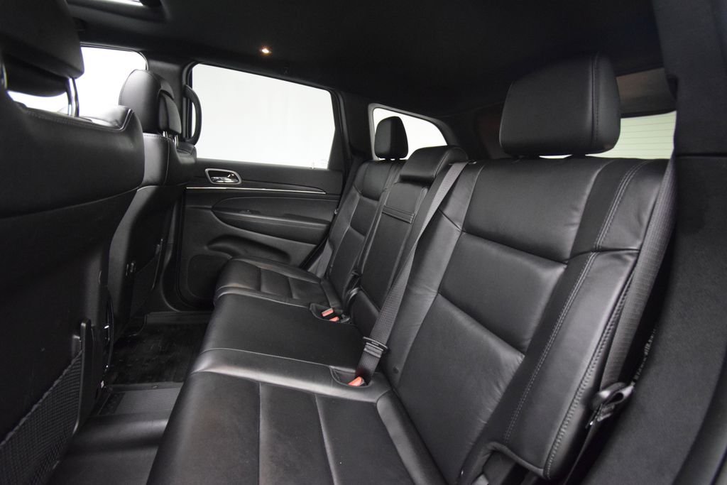 Used 2021 Gray Jeep Limited image 19