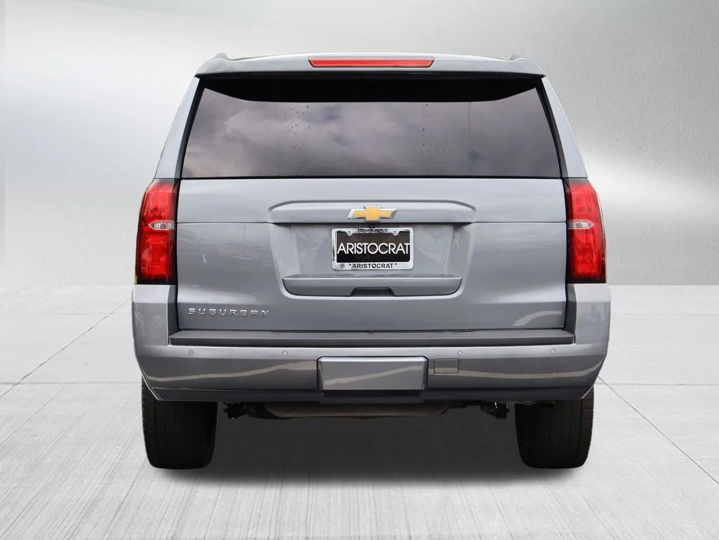 Used 2018 Gray Chevrolet LT image 6