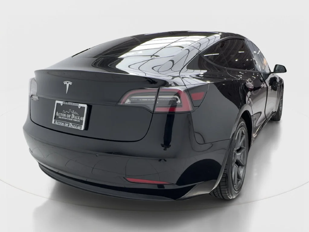 Used 2022 Black Tesla Base image 11