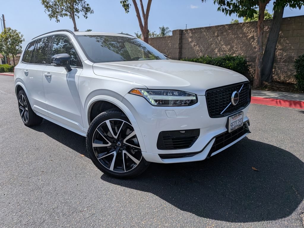 2023 Volvo XC90 T8 Recharge Plus Dark Theme 7-Seater 4WD's photo