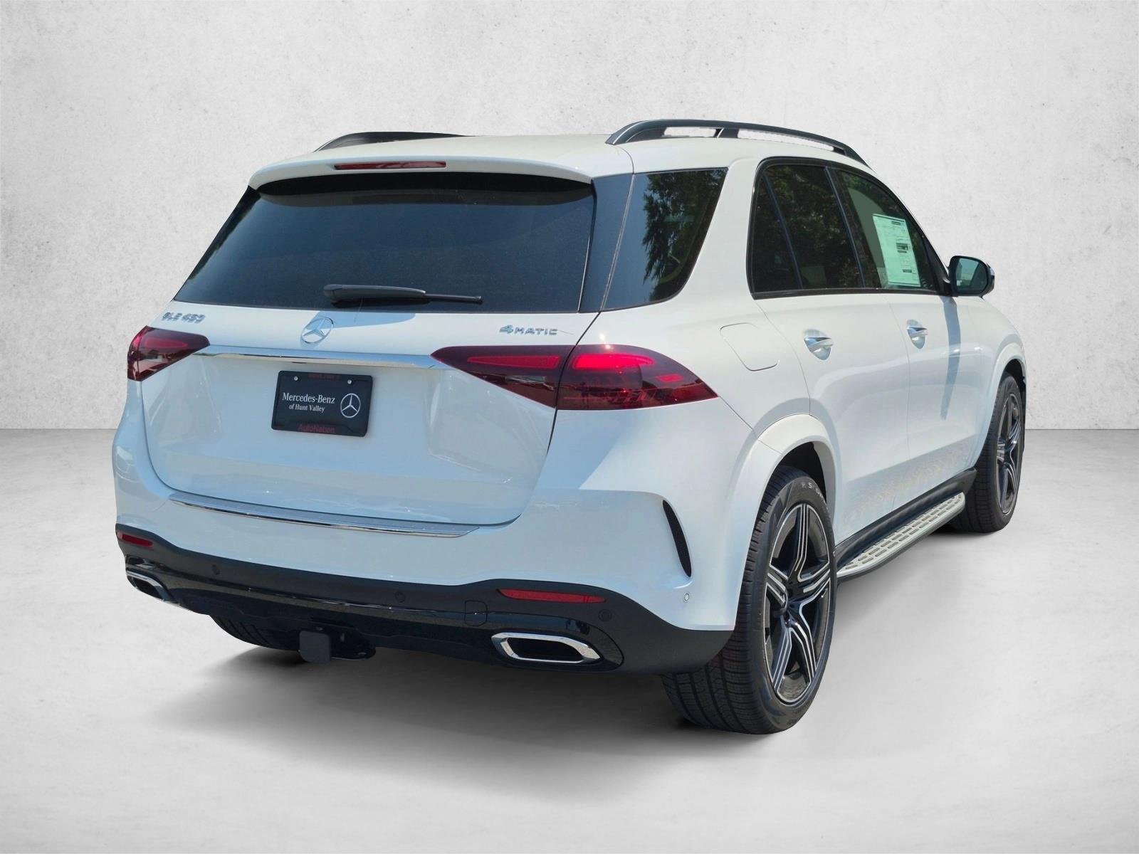 New 2026 Polar White Mercedes-Benz GLE450 image 2