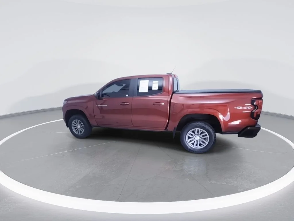 Used 2023 Red Chevrolet LT image 7