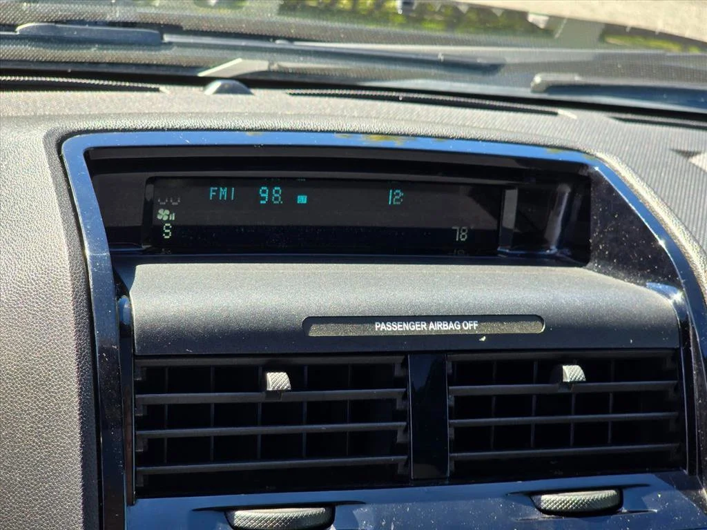 Used 2012 Black Ford Limited image 4