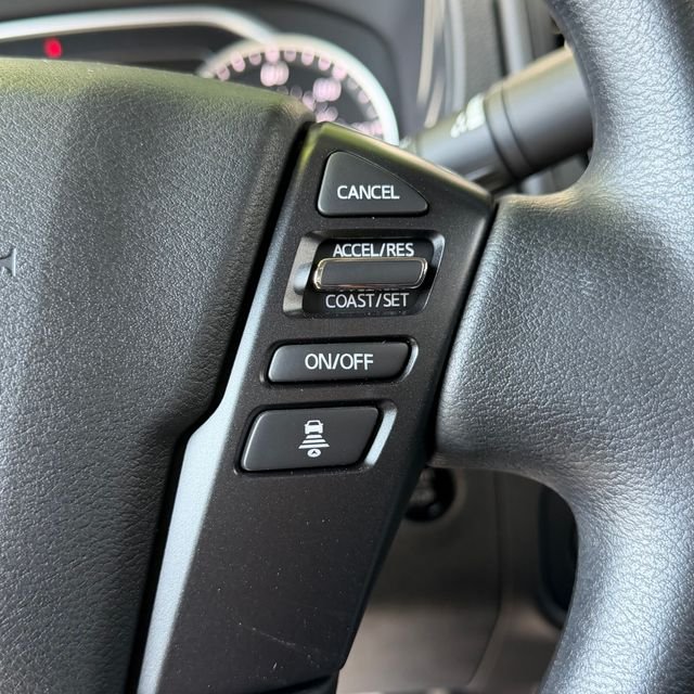 New 2026 Glacier White Nissan Crew Cab S image 17