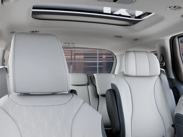 New 2027 White Kia SX image 27