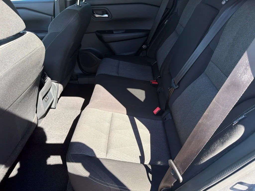 Used 2025 Gray Nissan SV image 29